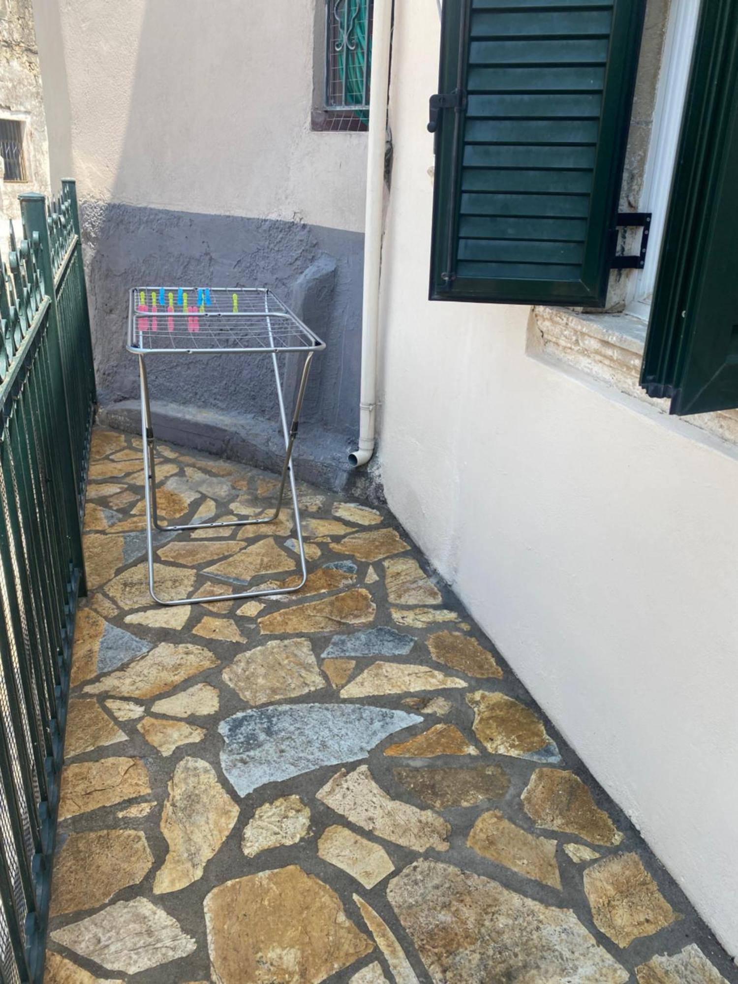 Little Village House Valanio Luaran gambar